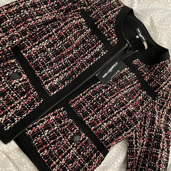 Karl Lagerfeld Jackets & Blazers - Karl Lagerfeld blazer🖤